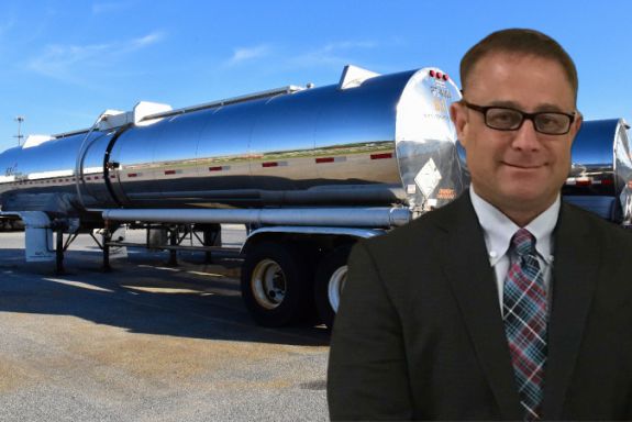 wp-content/uploads/2023/06/fuel-tanker-truck-accident-lawyer.jpg